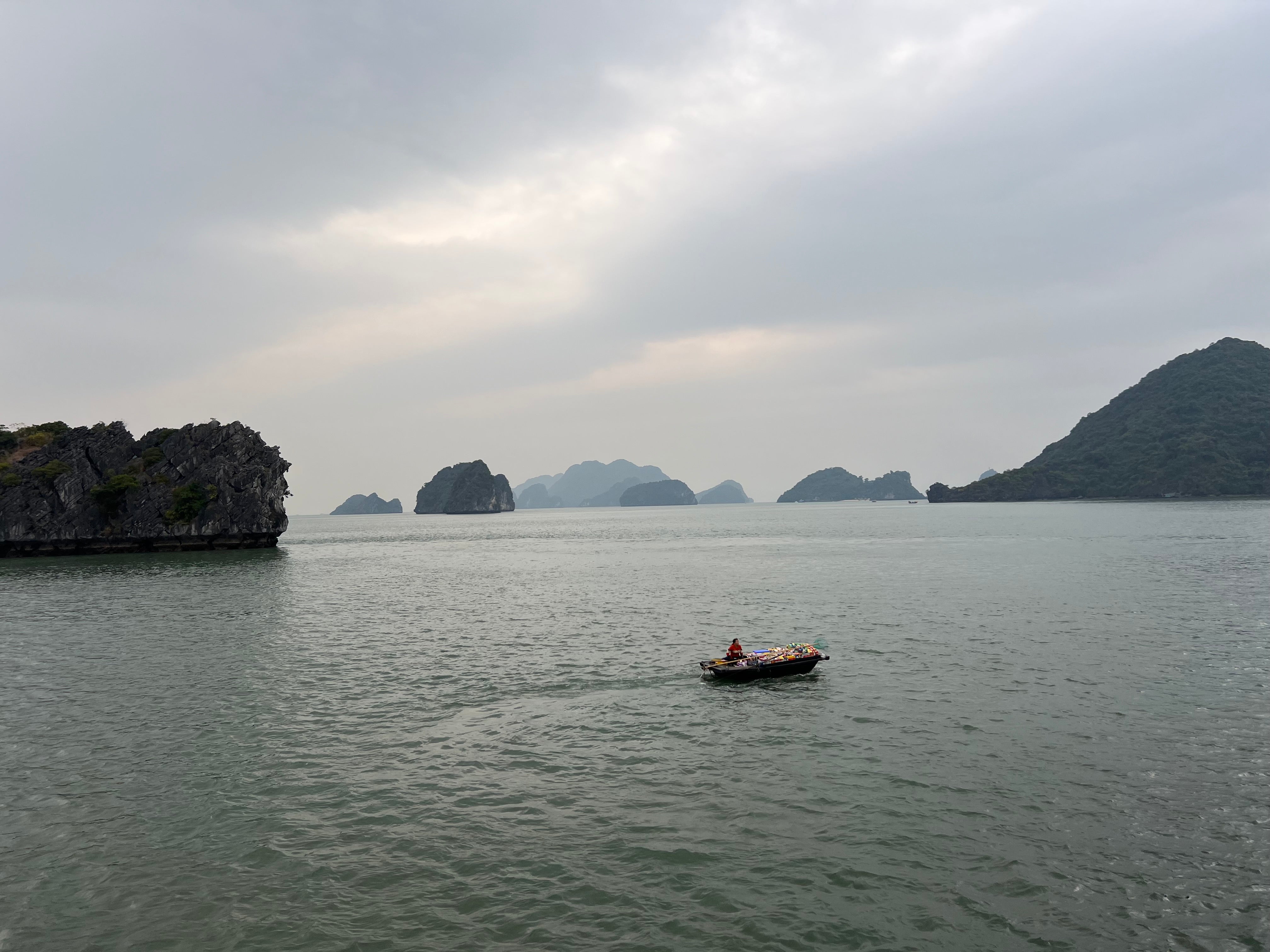 Gliding Through Ha Long Bay’s Emerald Waters in Luxury