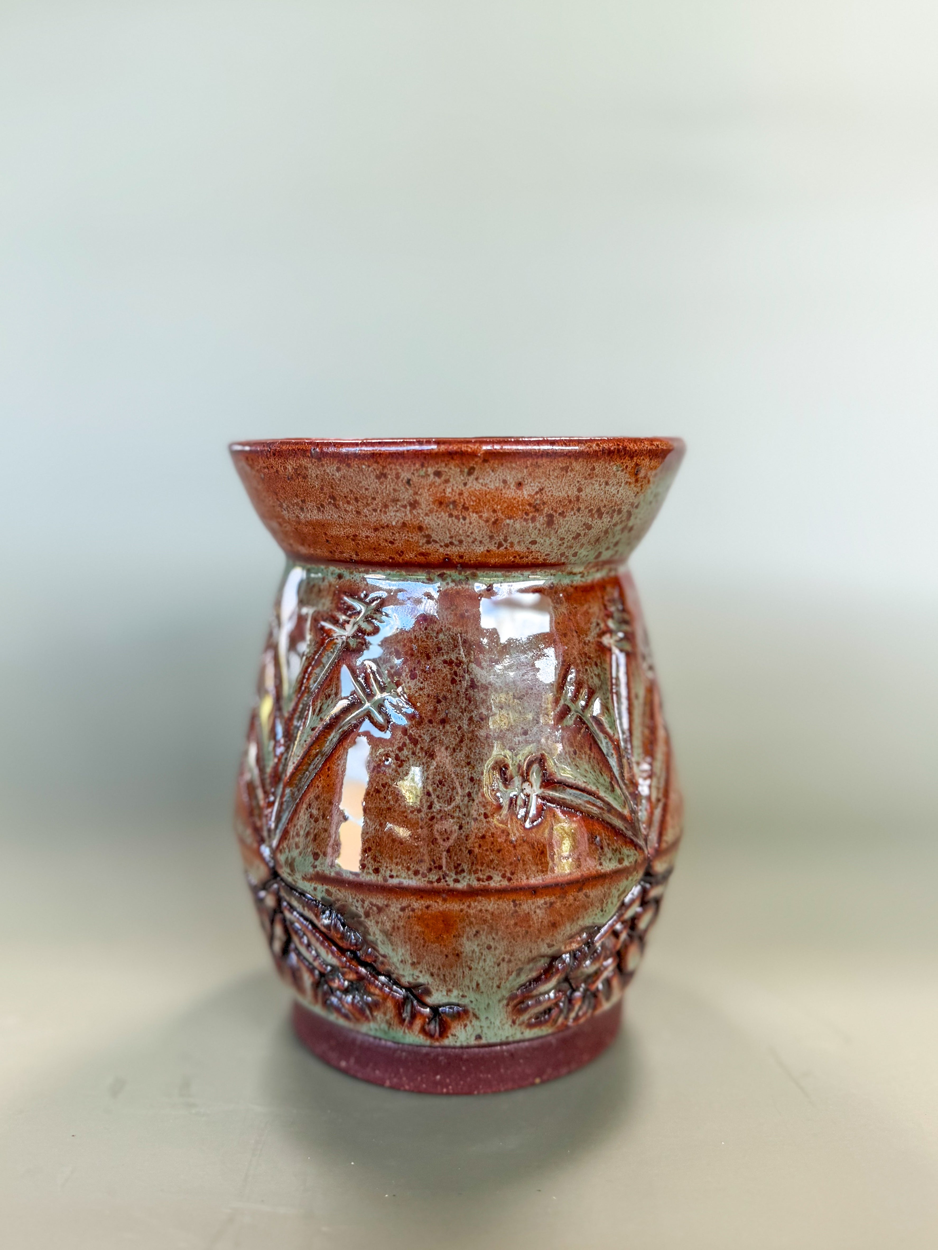 Vetiver Vase