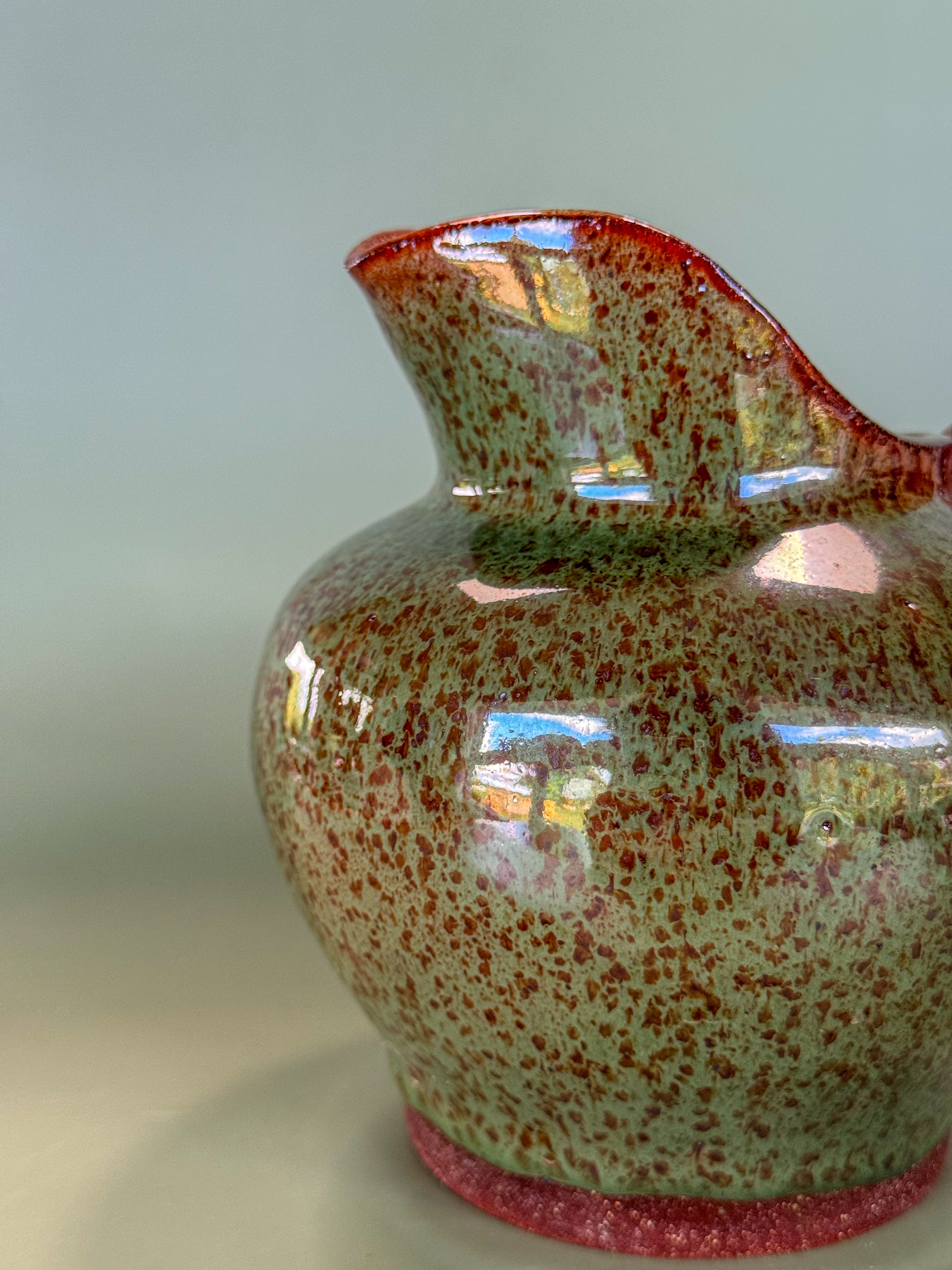 Mossy Pitcher