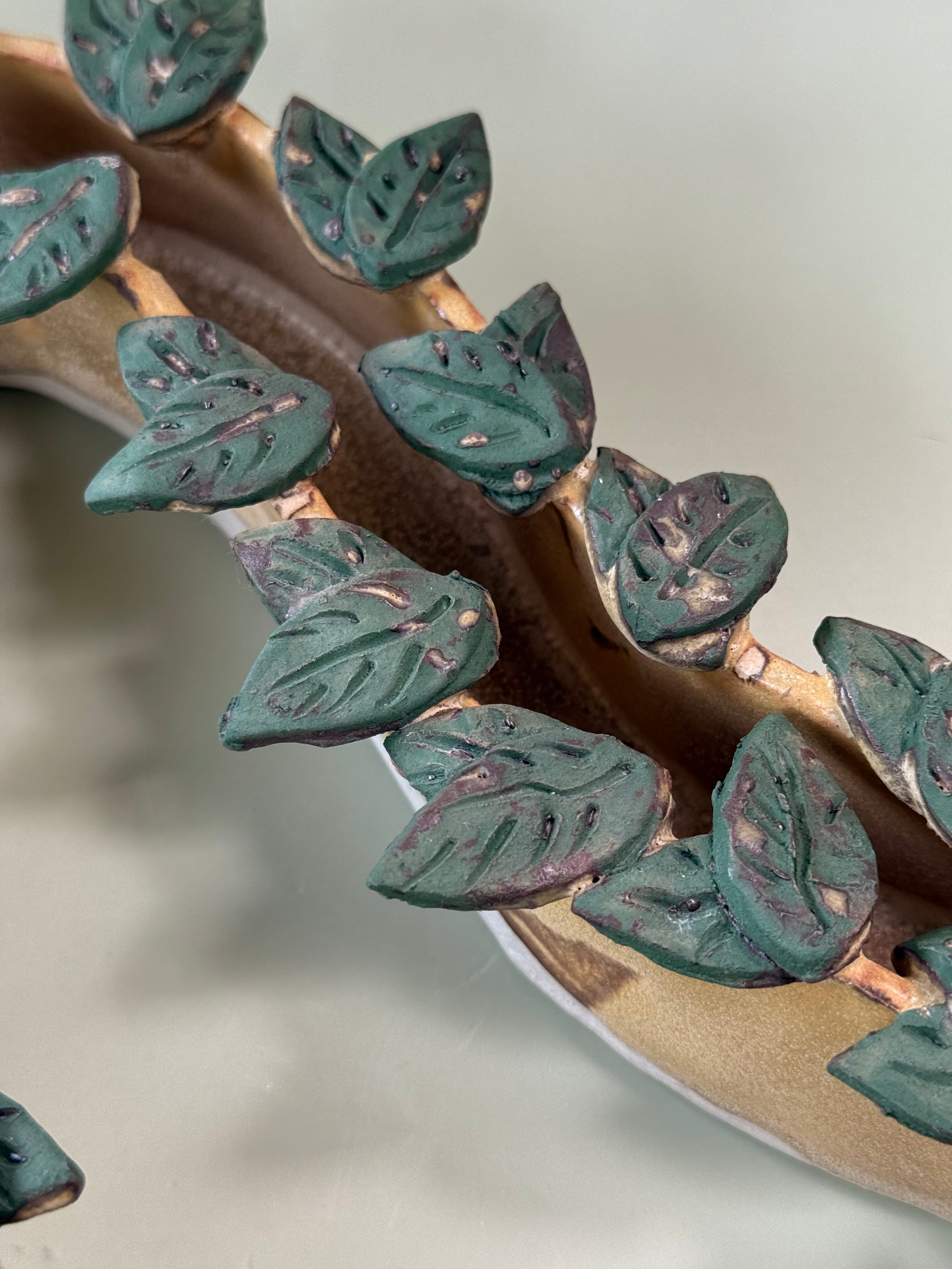 Ikaika Lei Vase (Chipped)