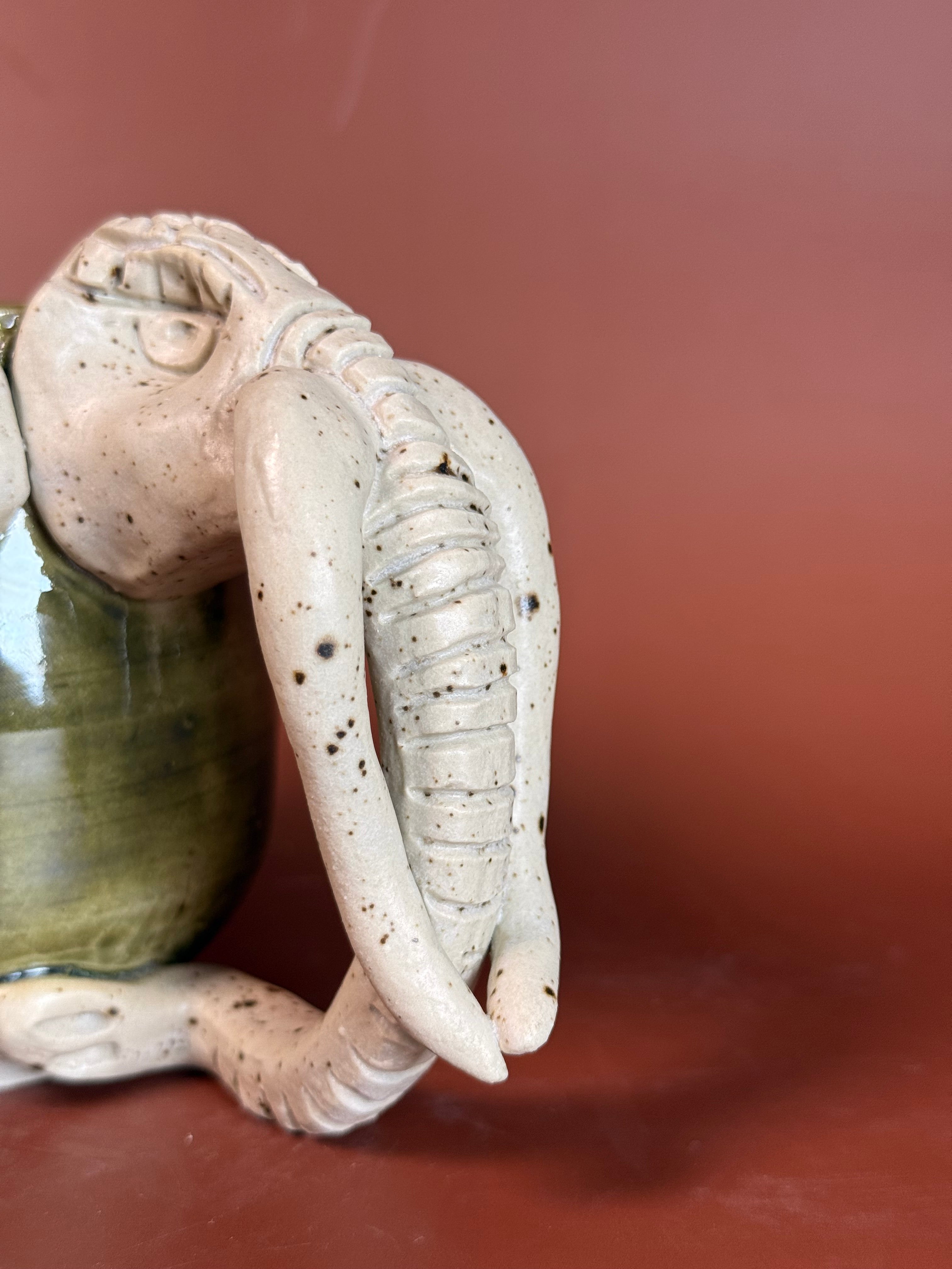 Gajah Mug - Medium