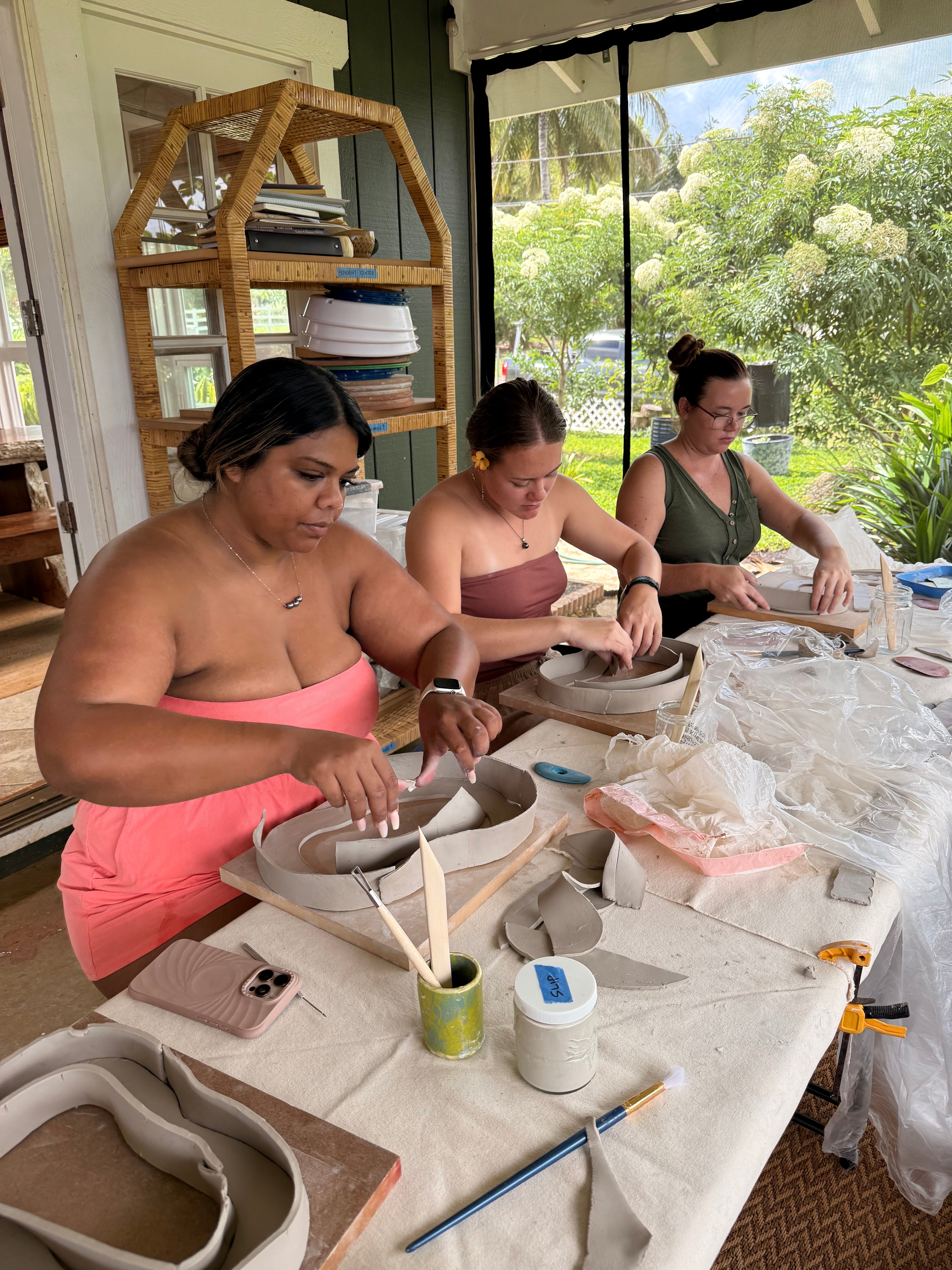 Special Events - Roxanne's Birthday - Lei Vase Workshop