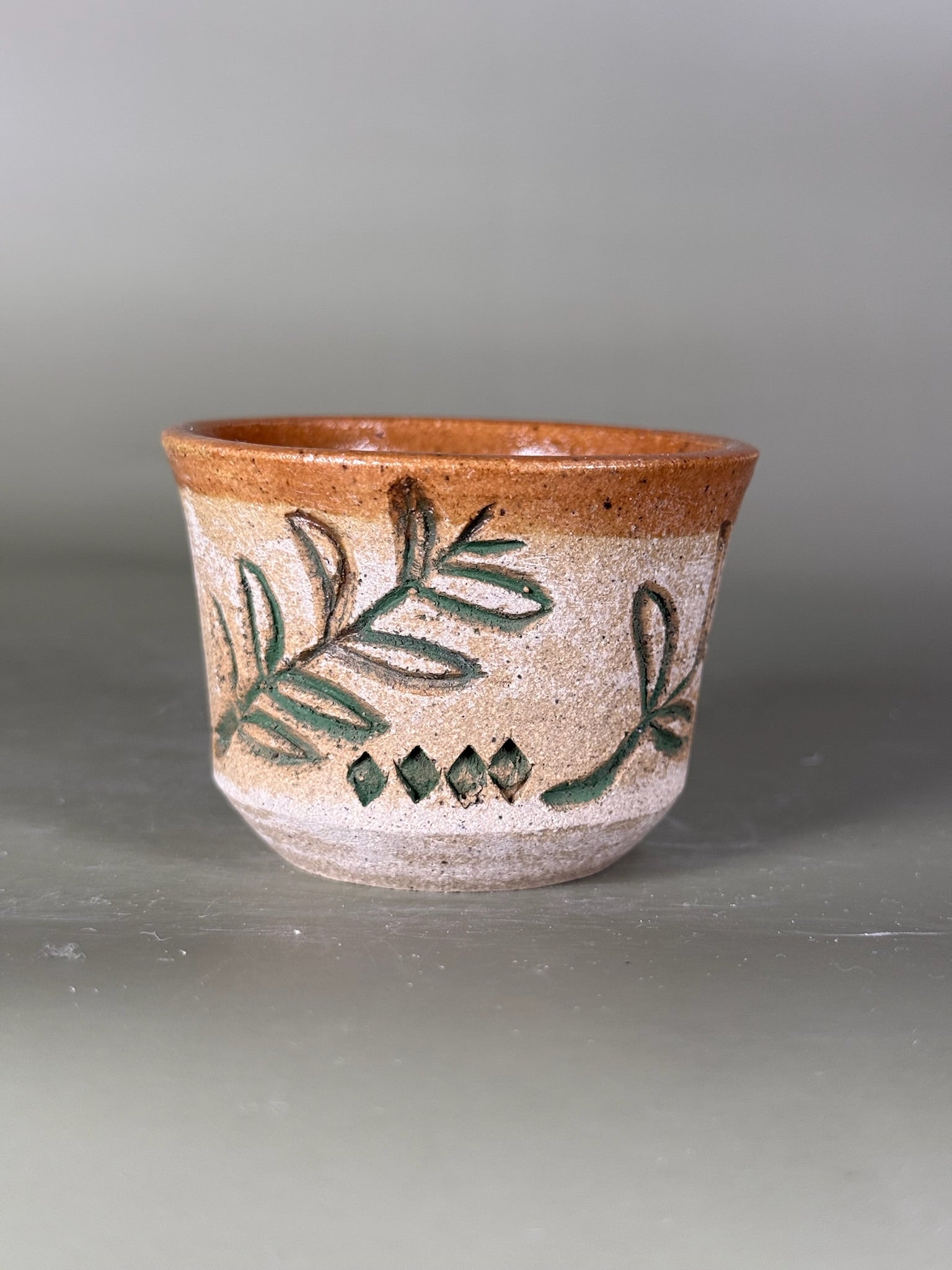 Kupu Teacup