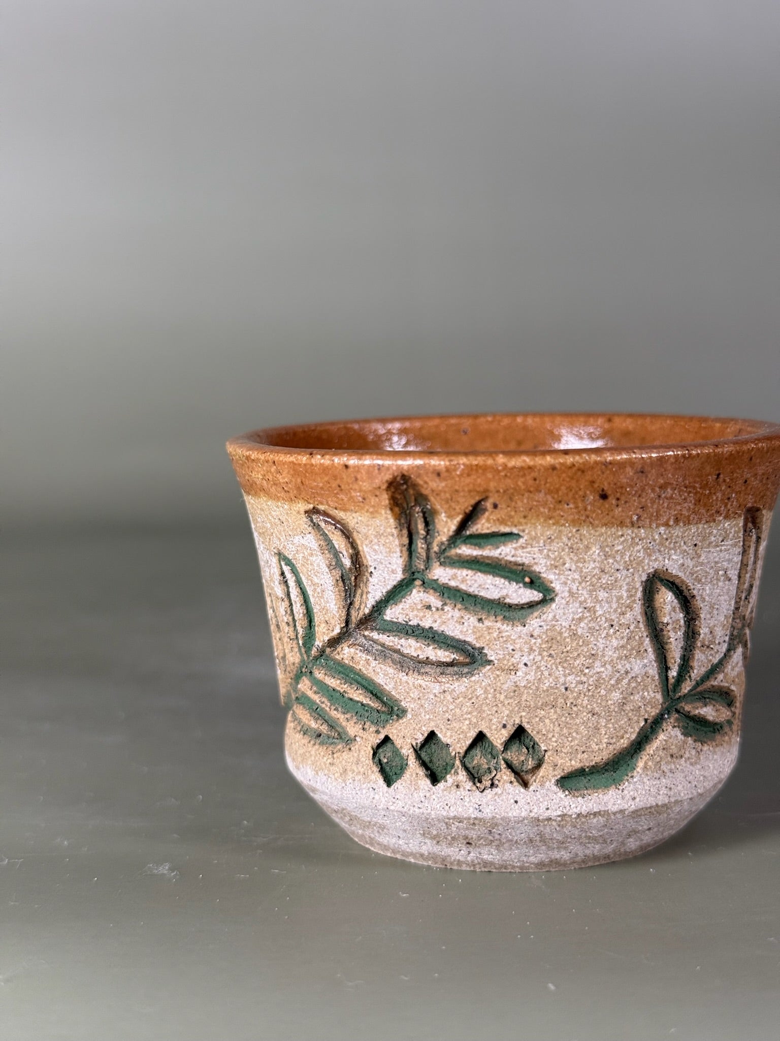 Kupu Teacup