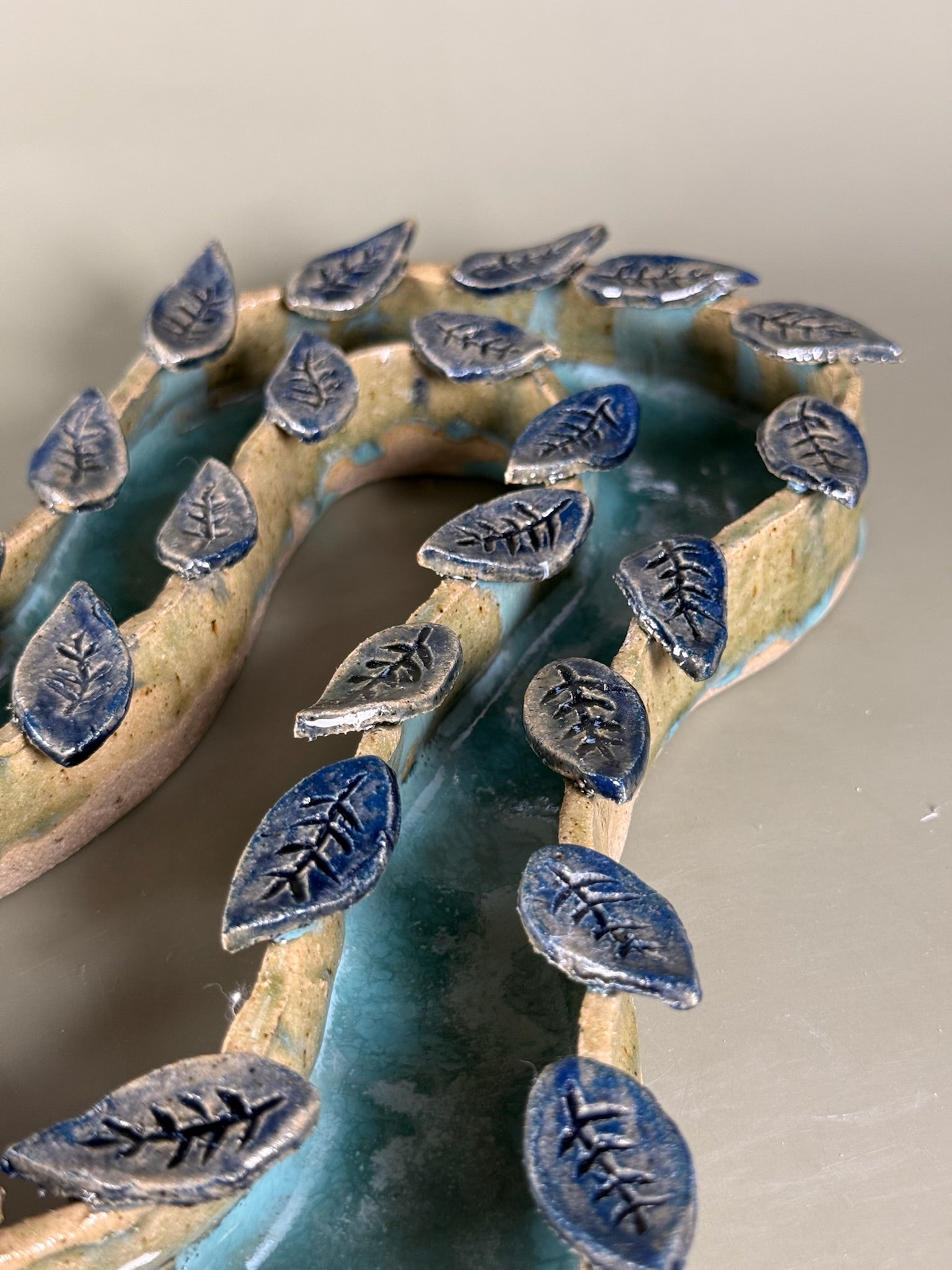 Moana Lei Vase (Chipped)