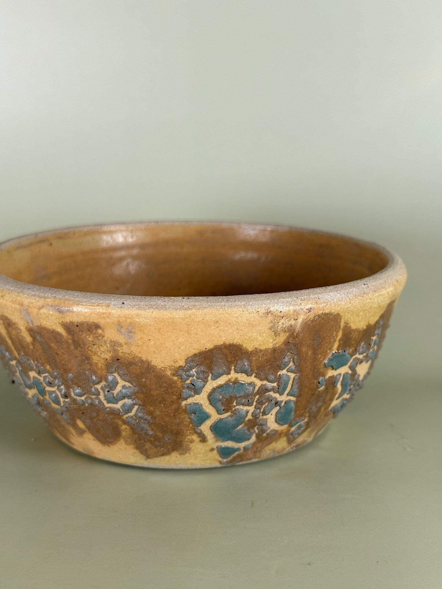 Monty Bowl